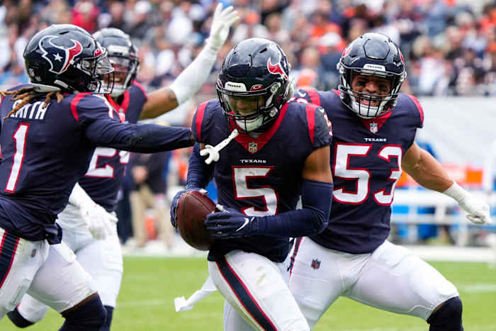 Houston Texans S Jalen Pitre (5)
